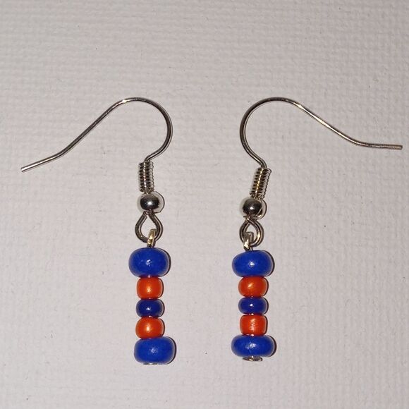 CLEARANCE Orange and blue small bar beaded earrings - Picture 3 of 3